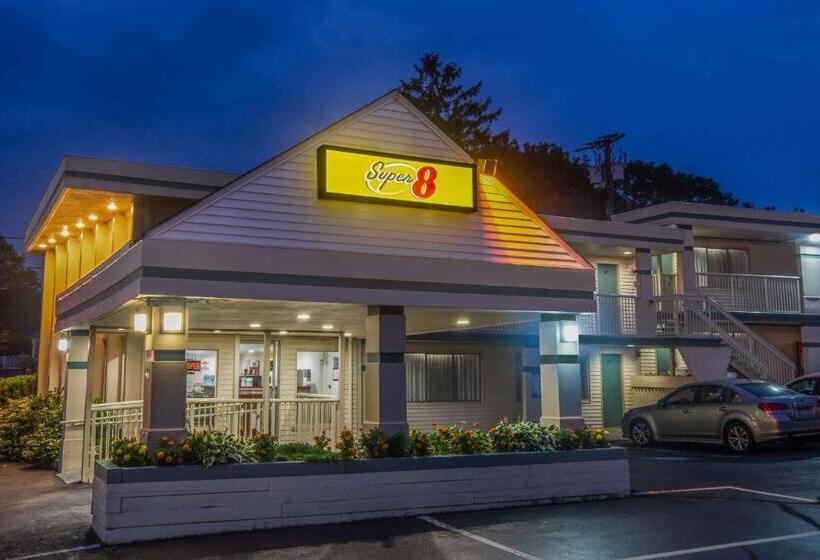 모텔 Super 8 By Wyndham W Yarmouth Hyannis/cape Cod
