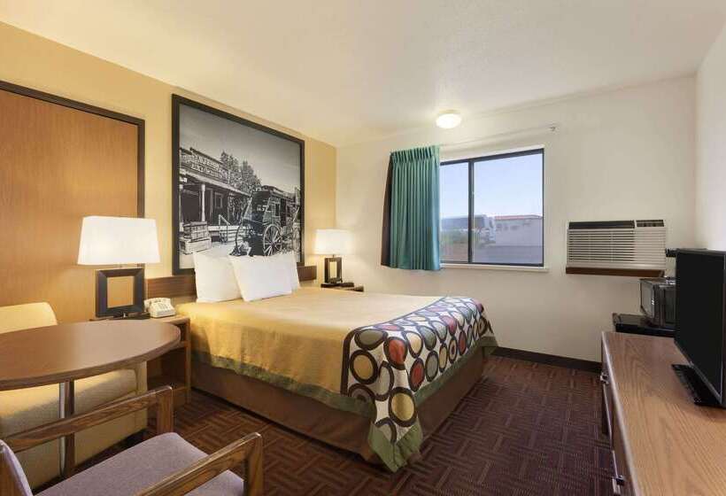 فندق على الطريق Super 8 By Wyndham Wall