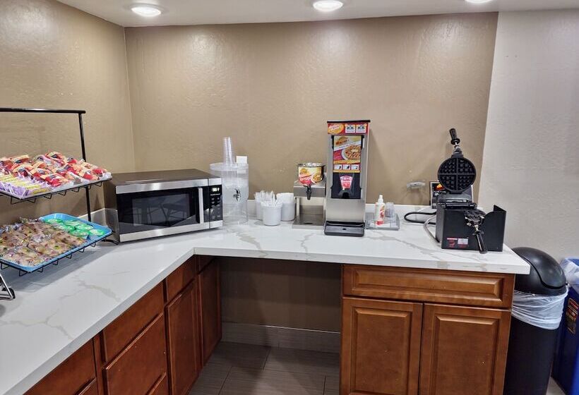 모텔 Super 8 By Wyndham Wickenburg Az