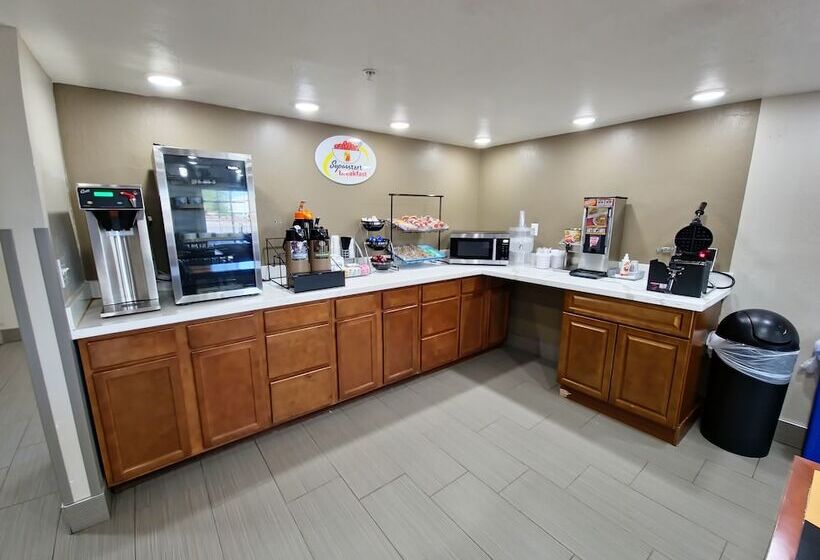 모텔 Super 8 By Wyndham Wickenburg Az