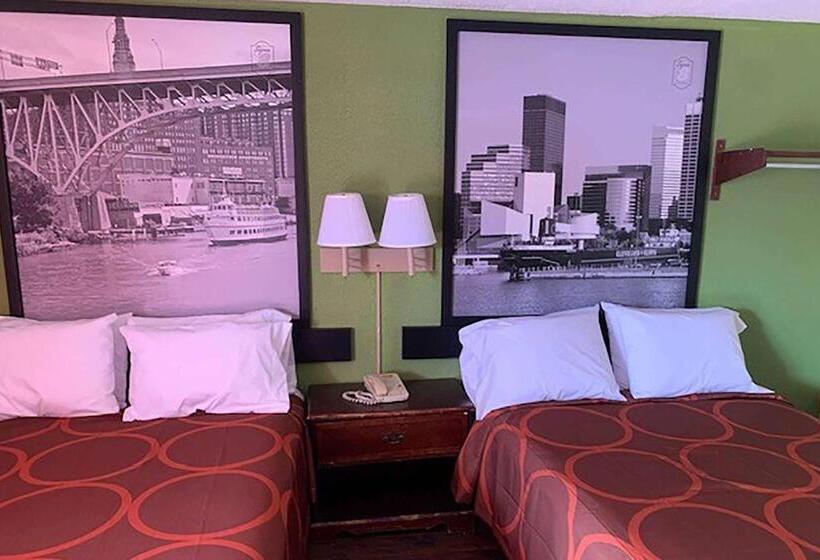 فندق على الطريق Super 8 By Wyndham Youngstown Girard