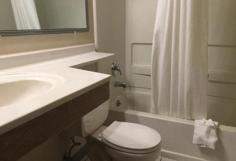 Мотель Super 8 By Wyndham Youngstown/austintown