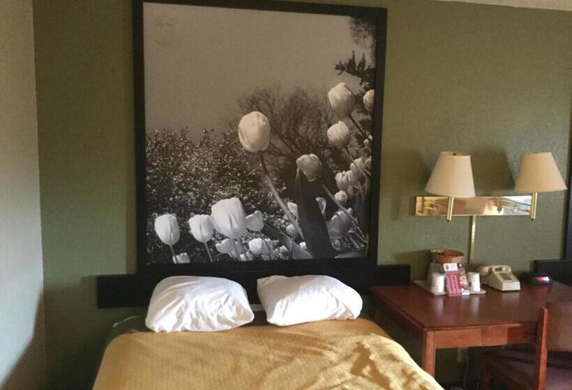 Мотель Super 8 By Wyndham Youngstown/austintown