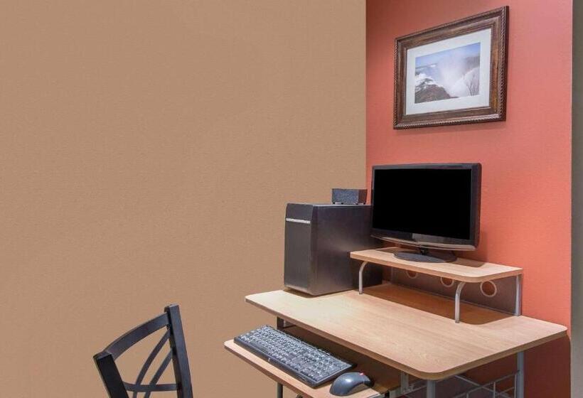 Мотель Super 8 By Wyndham Youngstown/austintown