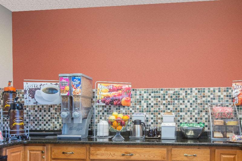 Мотель Super 8 By Wyndham Youngstown/austintown