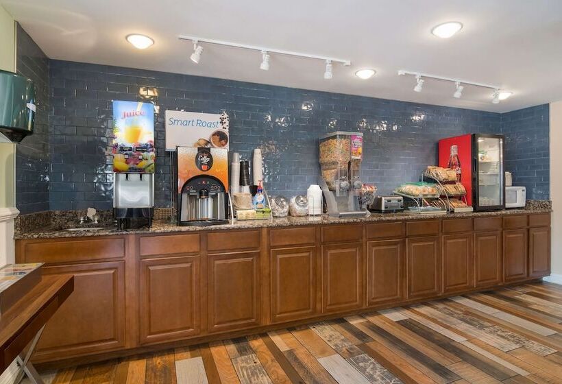 فندق على الطريق Surestay Hotel By Best Western Helen Downtown