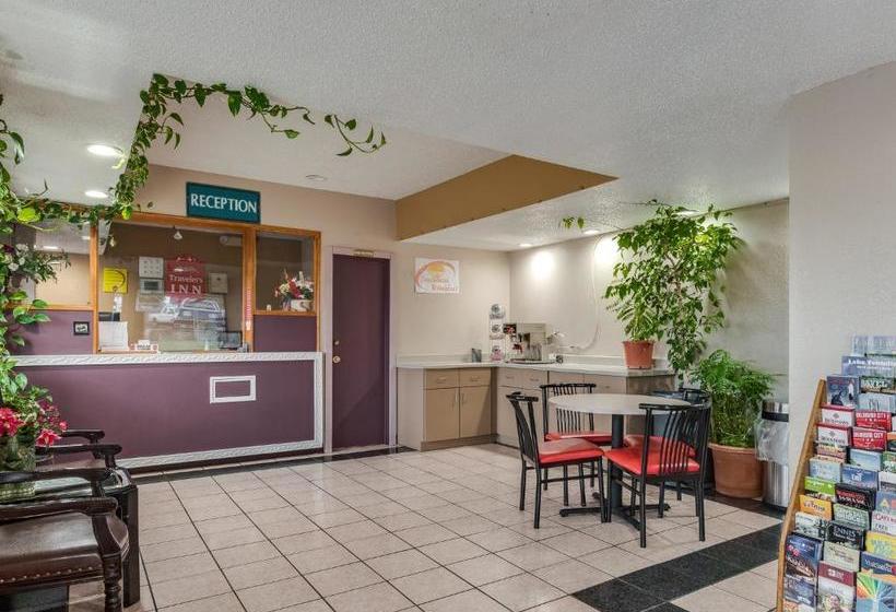 فندق على الطريق Travelers Inn Midwest City