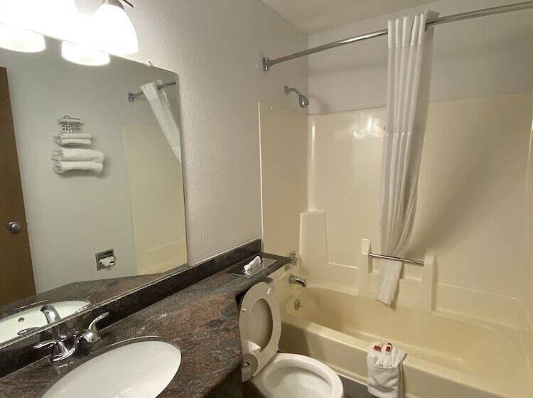 מוטל Travelodge By Wyndham La Porte/michigan City Area