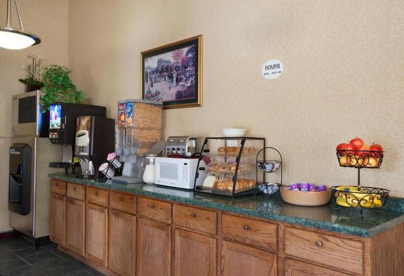 מוטל Travelodge By Wyndham La Porte/michigan City Area