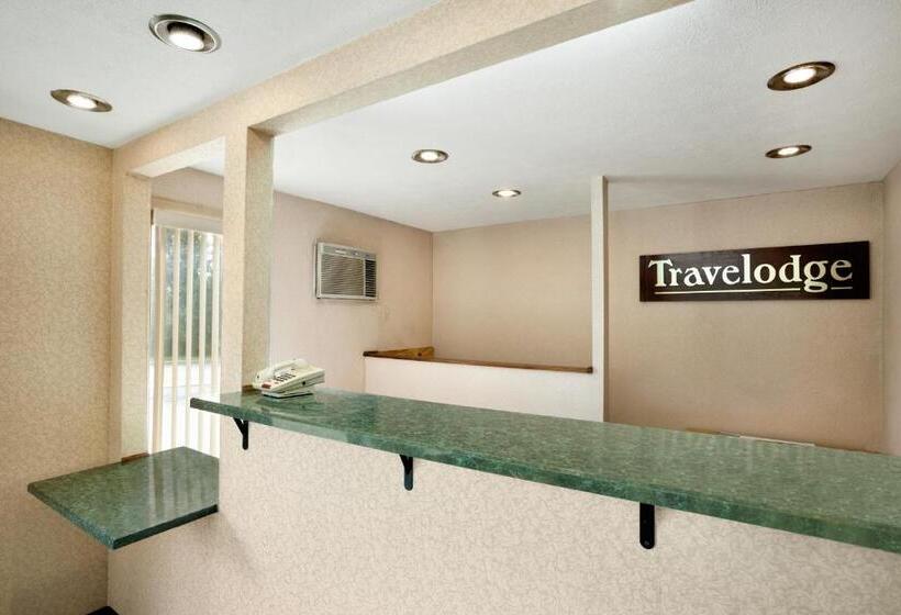 מוטל Travelodge By Wyndham La Porte/michigan City Area