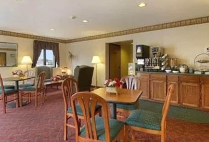 מוטל Value Inn Harrisburgyork