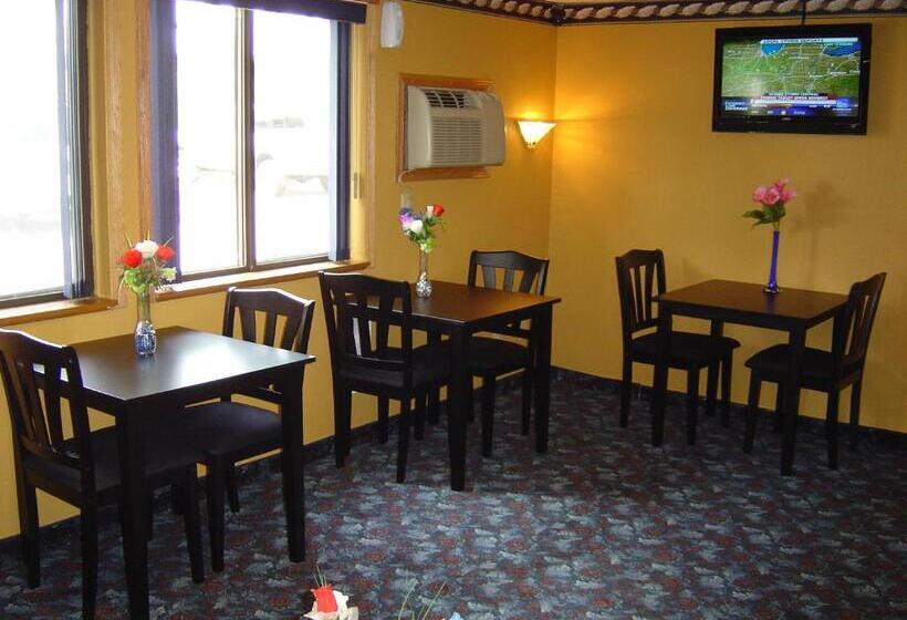 فندق على الطريق Wakota Inn And Suites