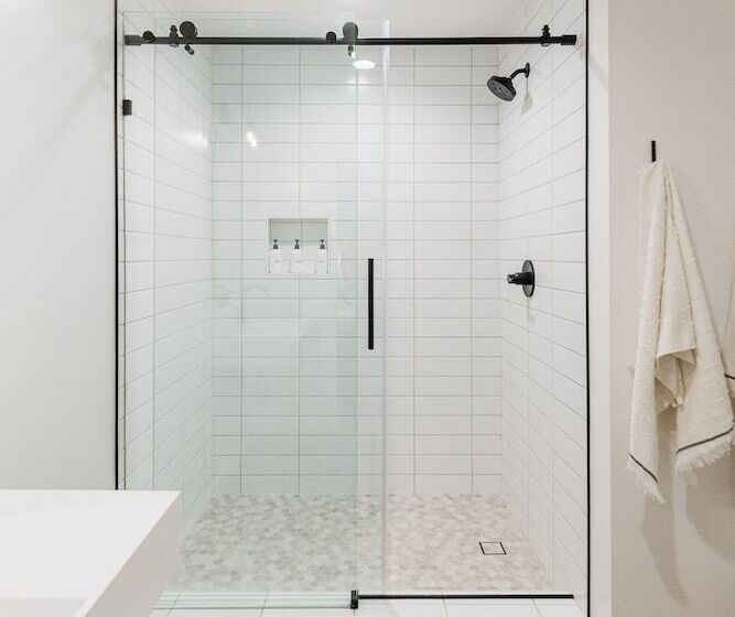 فندق على الطريق Wonderstone At Glacier