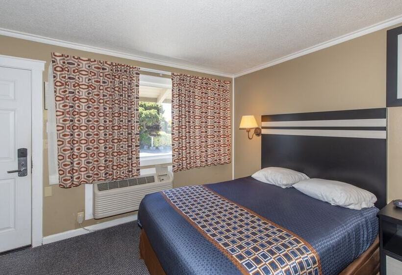 Surf Motel And Gardens