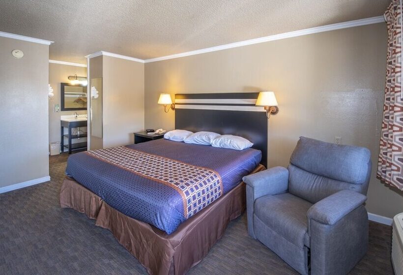 Surf Motel And Gardens