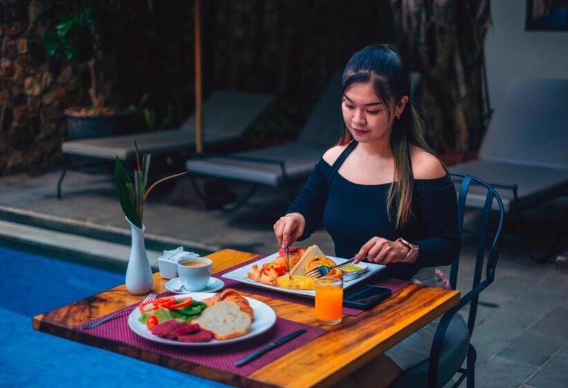 هتل Angkor Aurora