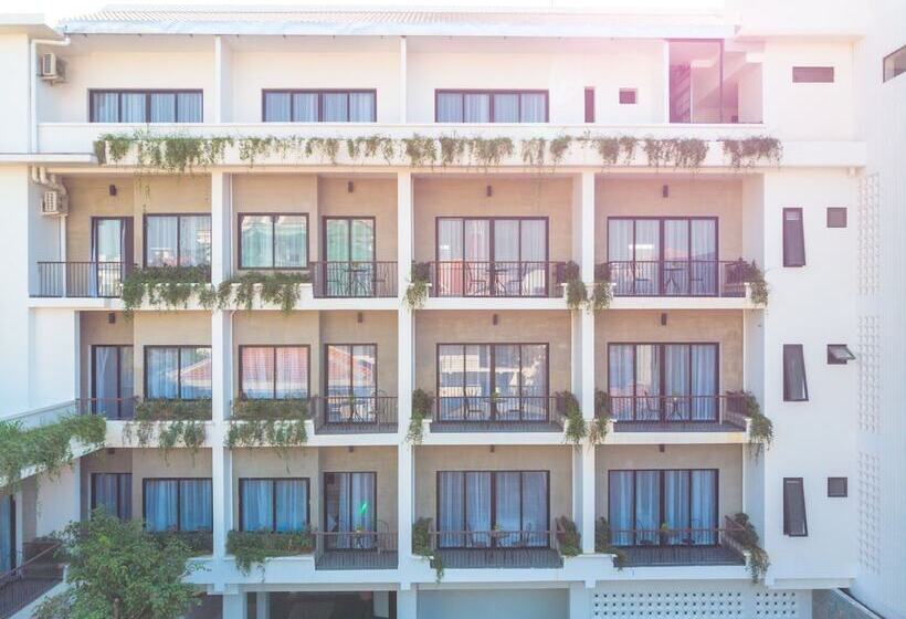 هتل Angkor Aurora