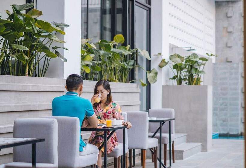 هتل Angkor Aurora