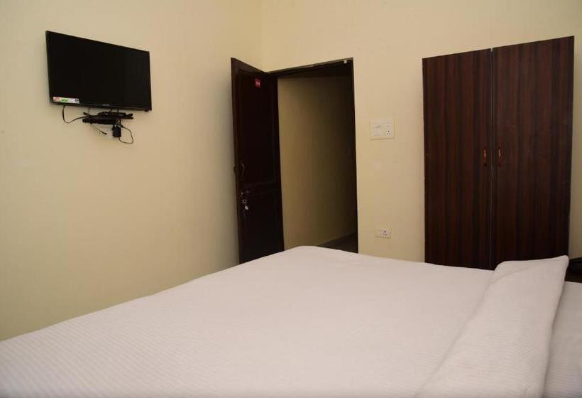 Отель Vishla Palace By Micasa Sucasa