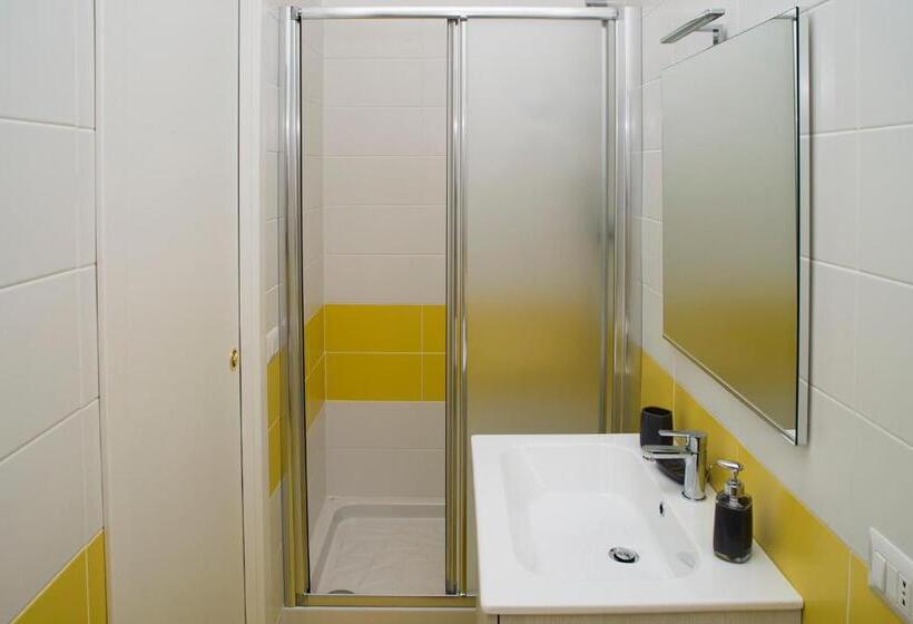 ペンション Belvedere Di San Benedetto Del Tronto Affittacamere Senza Colazione