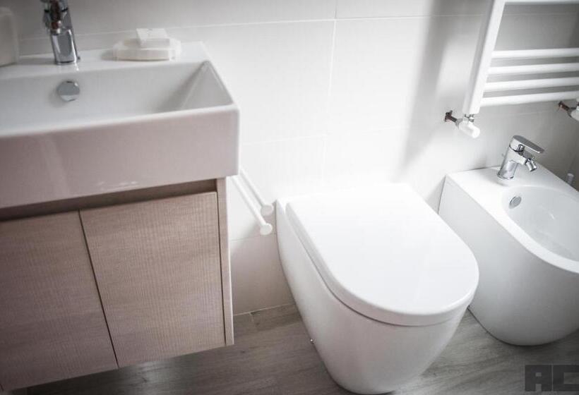 ペンション Belvedere Di San Benedetto Del Tronto Affittacamere Senza Colazione