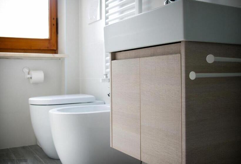 ペンション Belvedere Di San Benedetto Del Tronto Affittacamere Senza Colazione