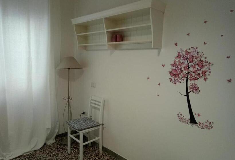 ペンション Belvedere Di San Benedetto Del Tronto Affittacamere Senza Colazione