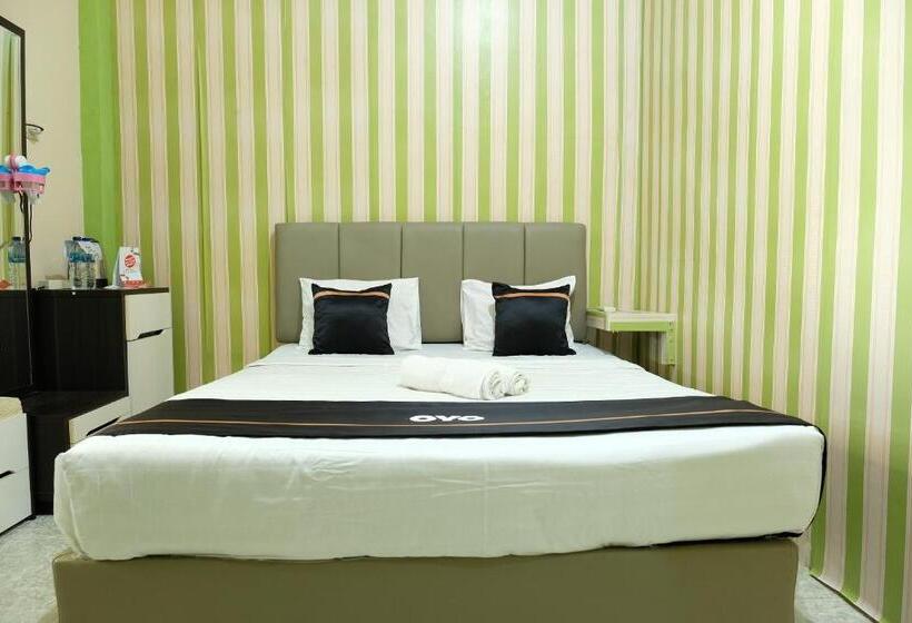הוסטל Esbe Hotel Syariah By Oyo Rooms