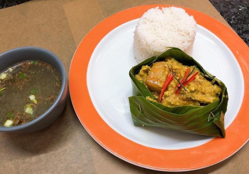 Poolside Villa   Hostel