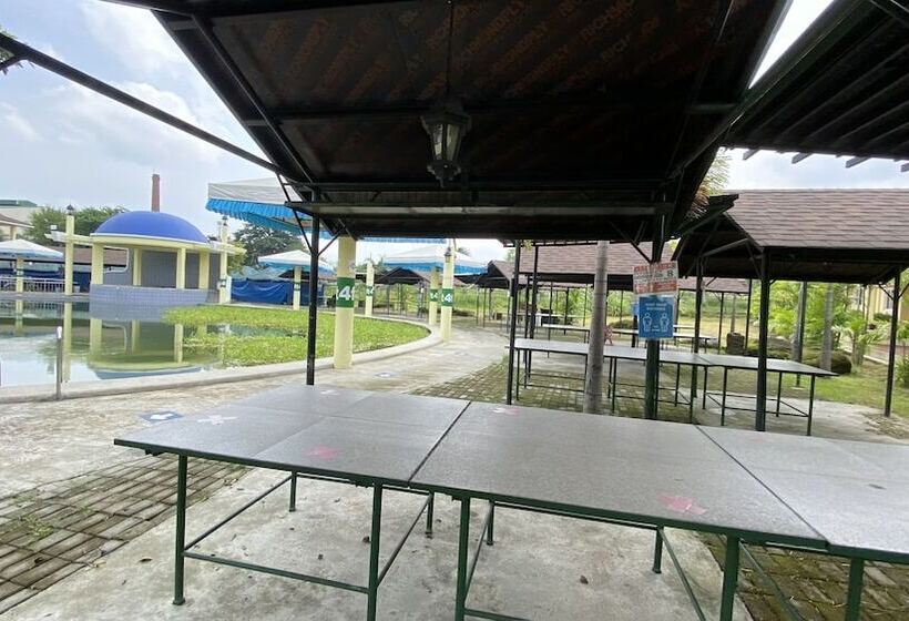 Amaro Resort By Cocotel