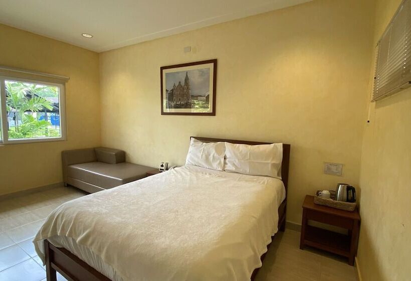 Amaro Resort By Cocotel