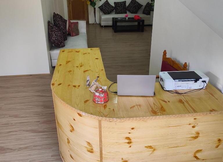 צימר Ladakh Orchard House