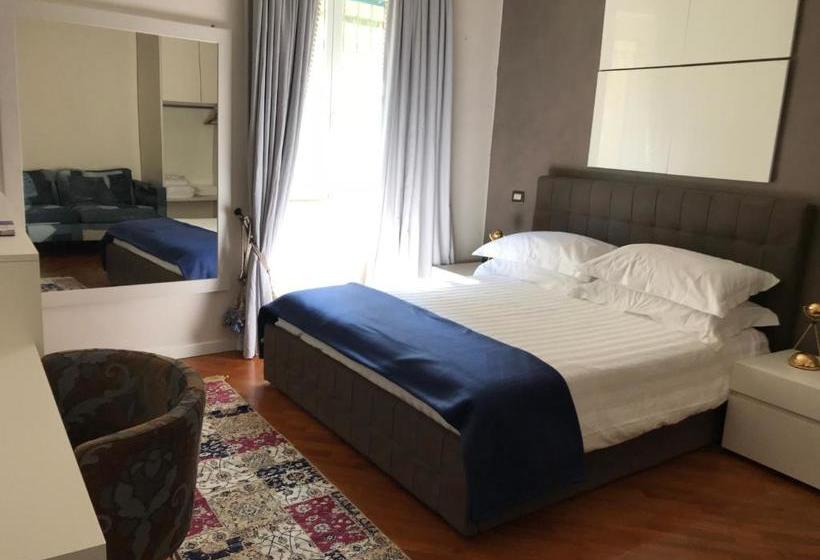 تختخواب و صبحانه Flora Inn Scotti S House Due Passi In Centro