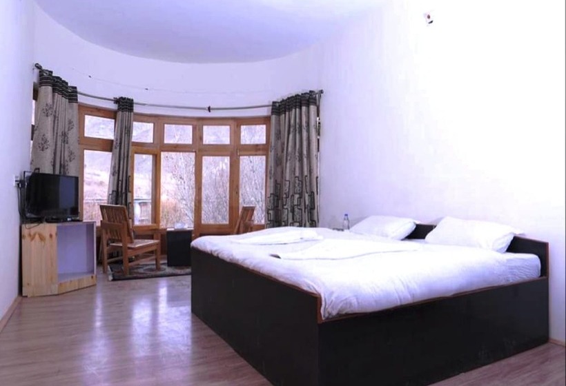 צימר Ladakh Orchard House