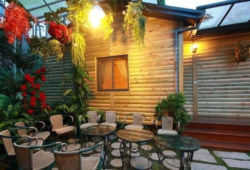 تختخواب و صبحانه Xitou Yun Zhuan Homestay