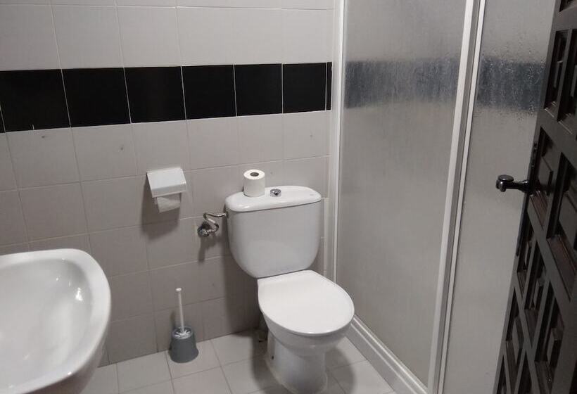 Hostal Restaurante El Quijote