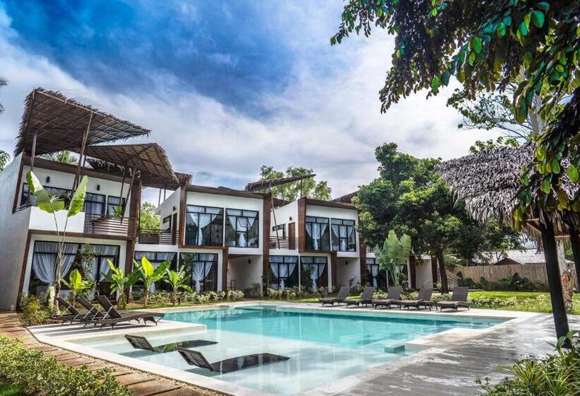 هتل Bird Of Paradise