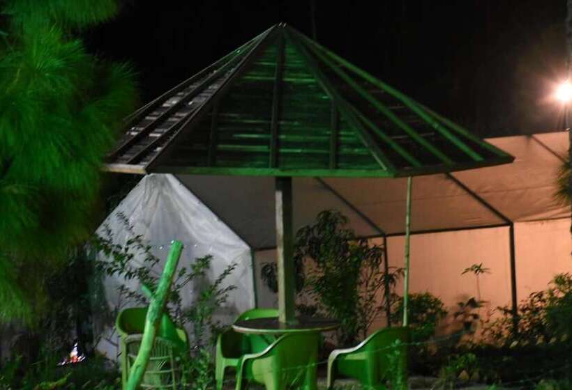 ホテル Bsr Farms Resort