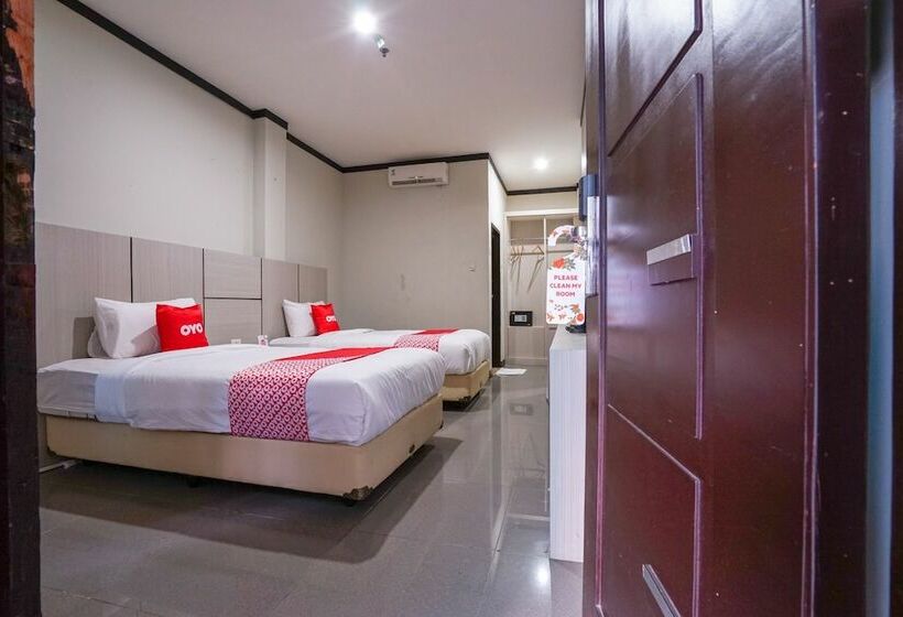 호텔 Capital O 2102 Grand Mutiara