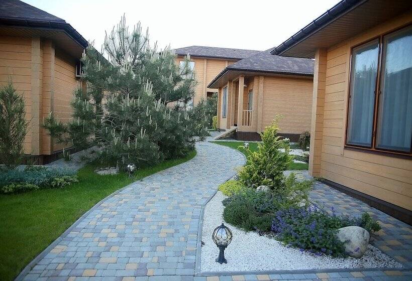 هتل Chayka Resort