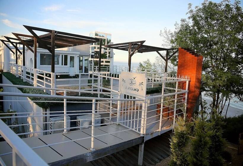 هتل Chayka Resort
