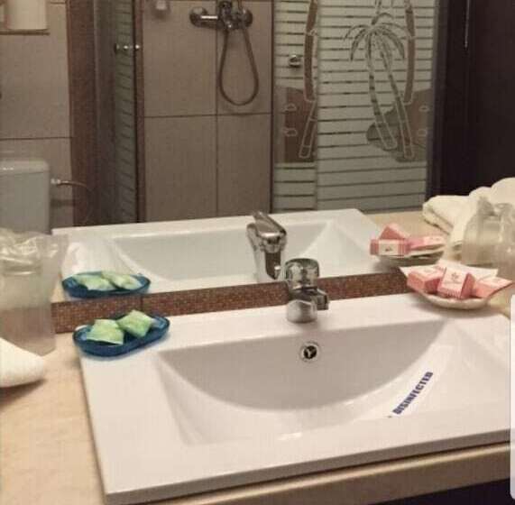 Отель Delta Palace