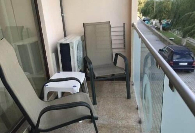 Отель Delta Palace