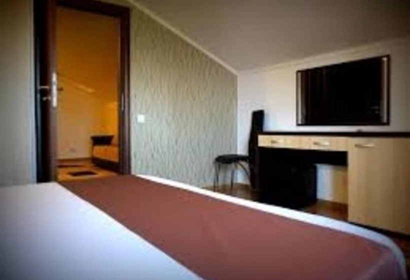 Отель Delta Palace