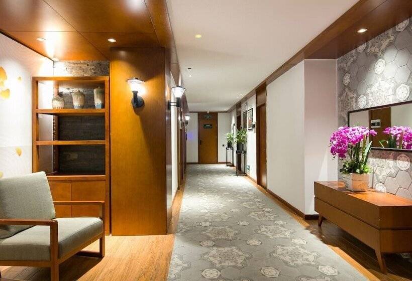 فندق Four Seasons Themed