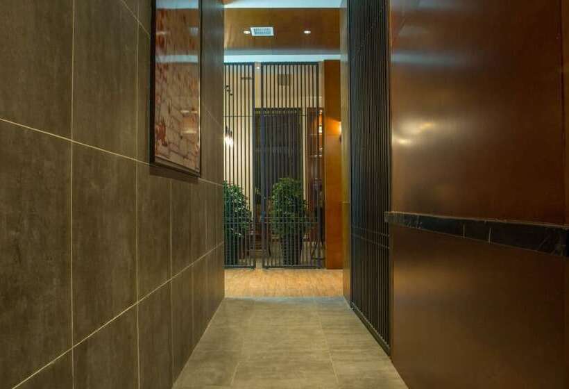 فندق Four Seasons Themed