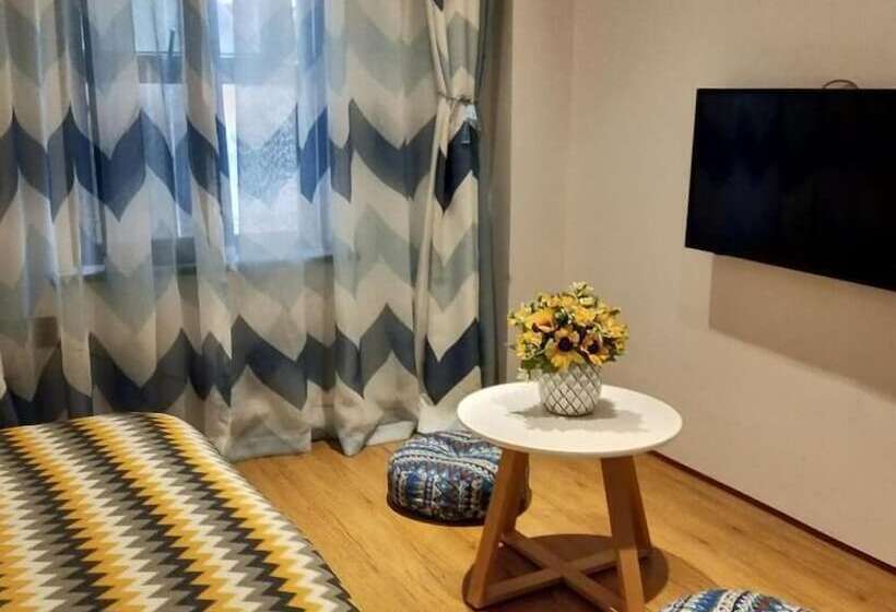 فندق Four Seasons Themed