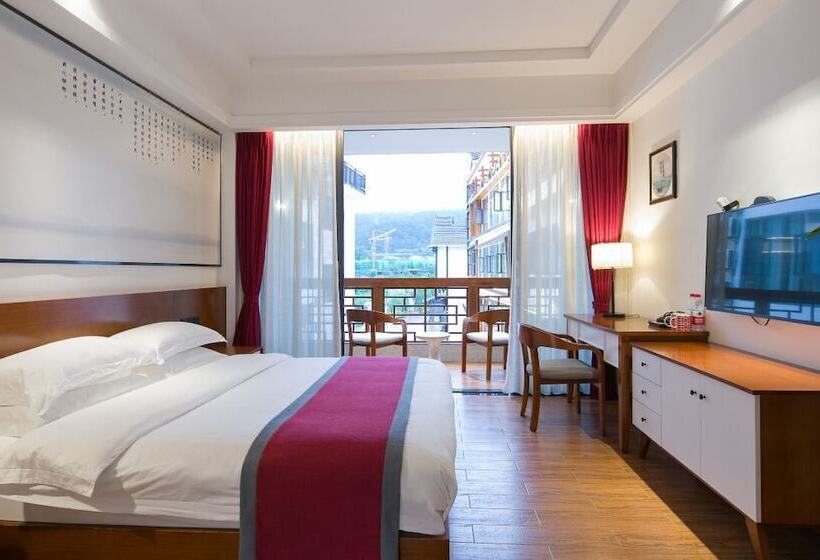 فندق Four Seasons Themed