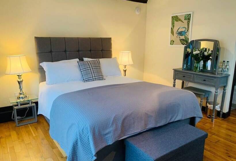 Отель George & Dragon Country House