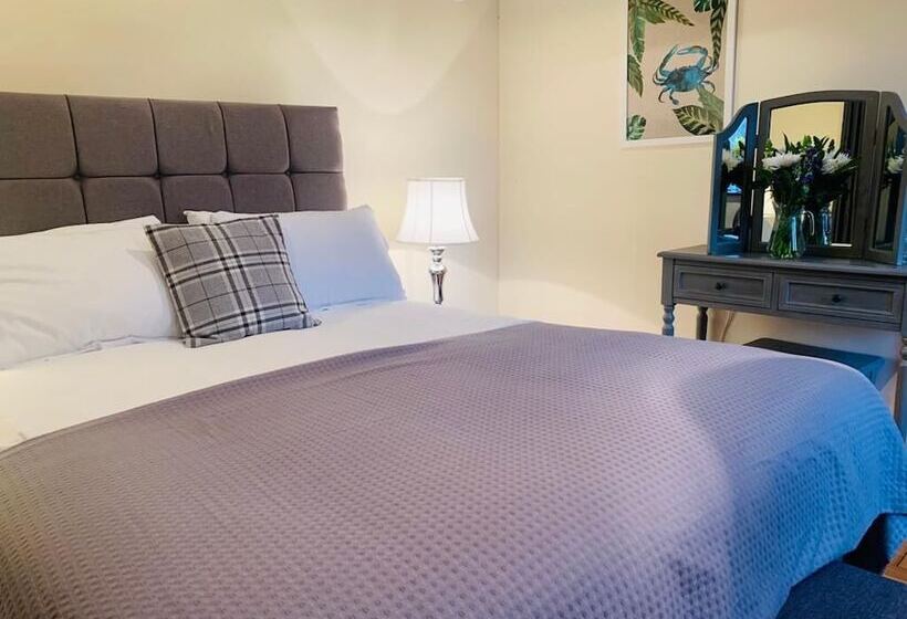 Отель George & Dragon Country House